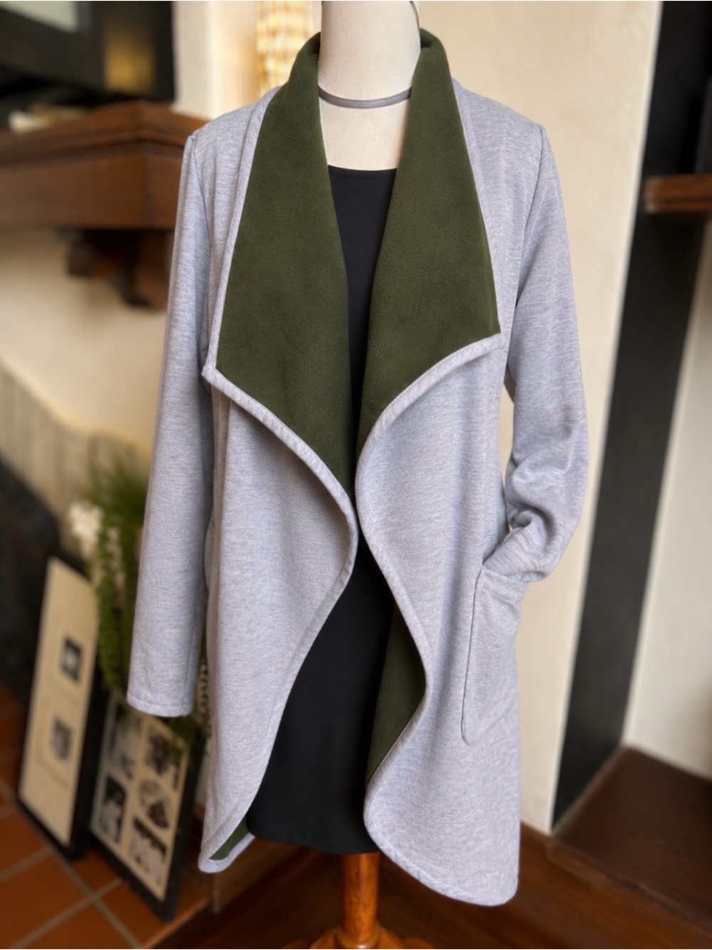 Fabletics Moscow Gray with Olive Green Shawl Collar Open Front Cardigan Size S